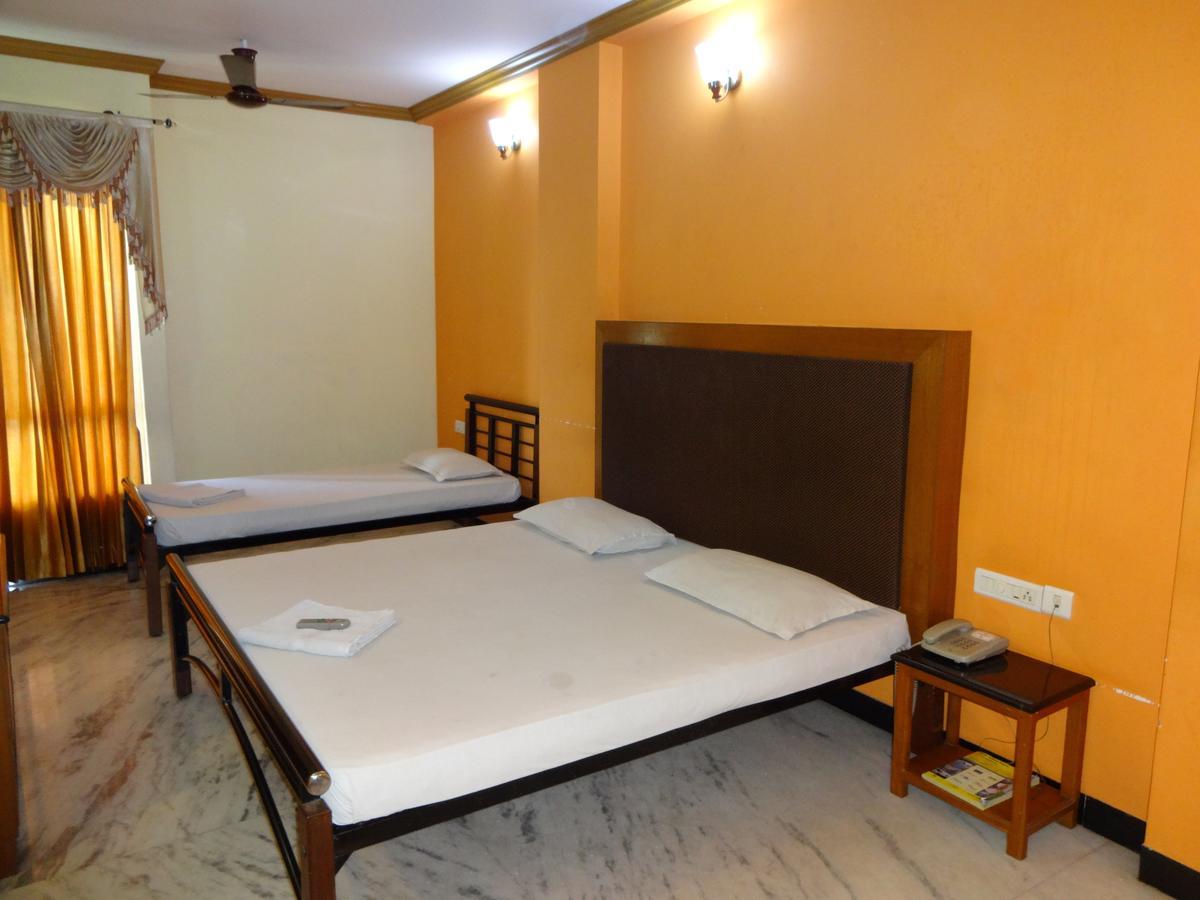 Hotel Grand Palace Coimbatore Exterior photo